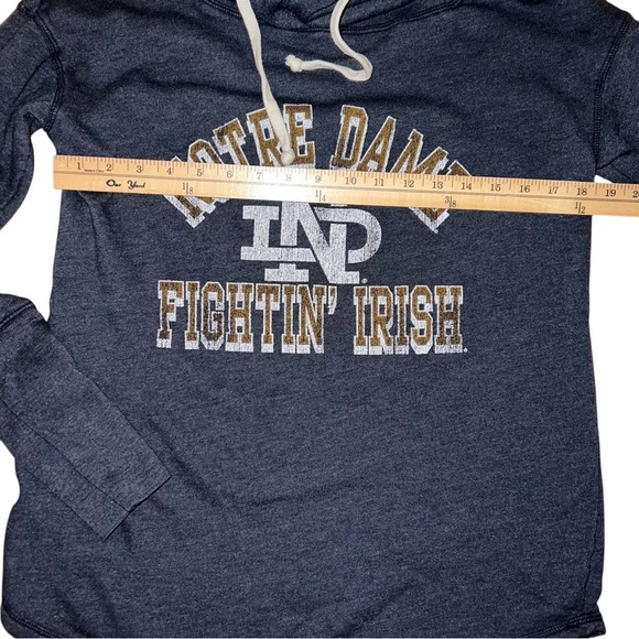 Notre Dame Fighting Irish Funnel Neck size medium - Picture 3 of 3